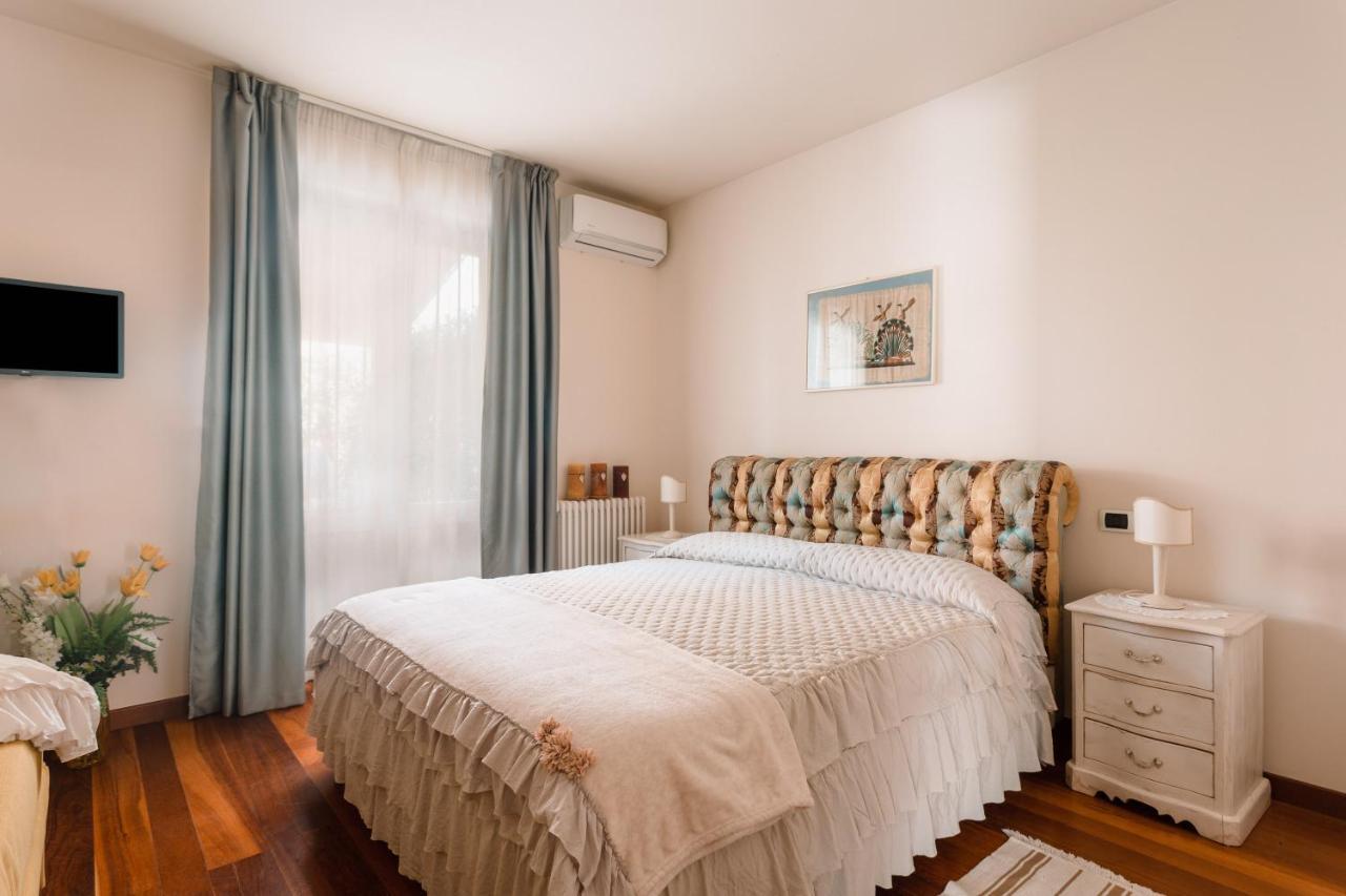 Villa Diletta B&B Forte dei Marmi Kültér fotó